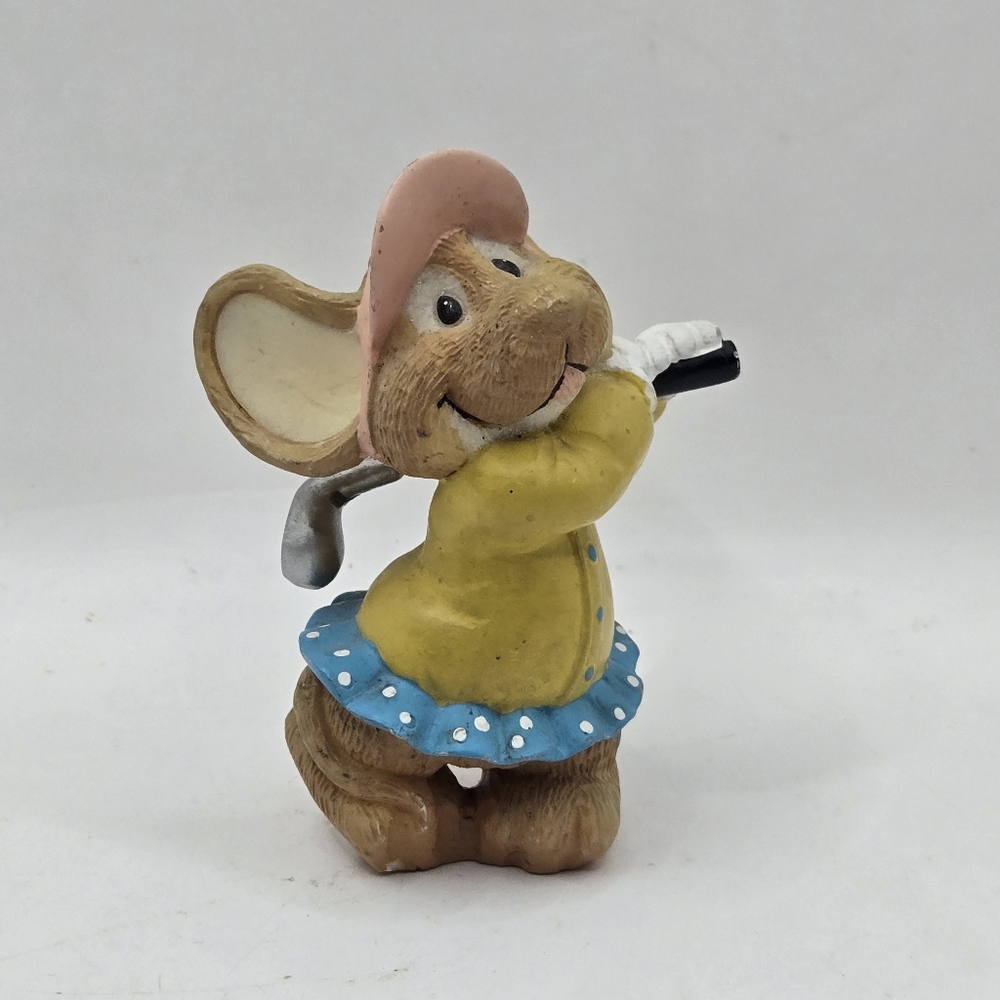 VTG Pair Of Beautiful Mouse Boy Girl Golf Club Playing Resin 3.5" H Collectible - Picture 9 of 14